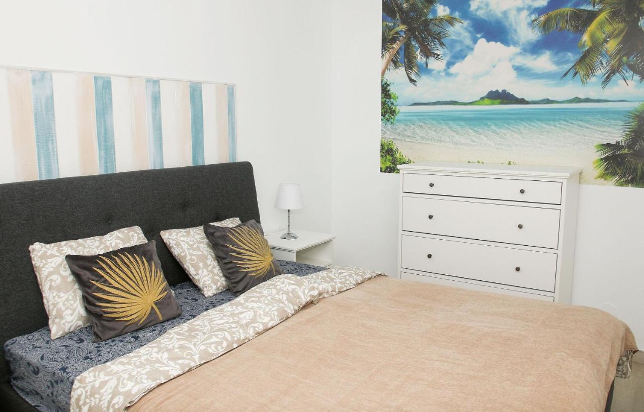 Family Apartment Walking Distance To The Sea And All Amenities Sitio de Calahonda エクステリア 写真