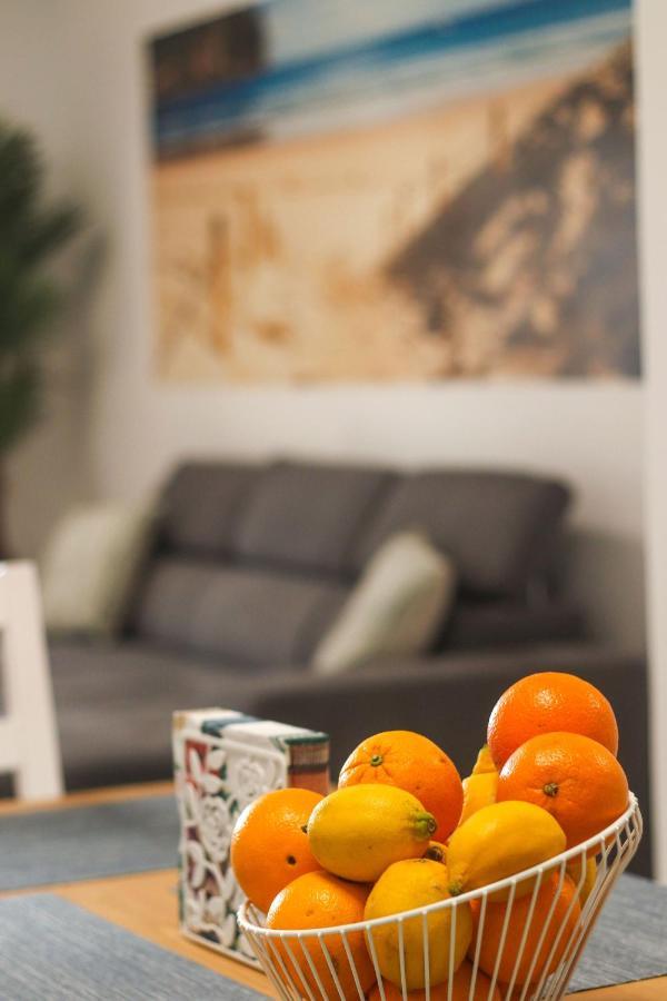 Family Apartment Walking Distance To The Sea And All Amenities Sitio de Calahonda エクステリア 写真