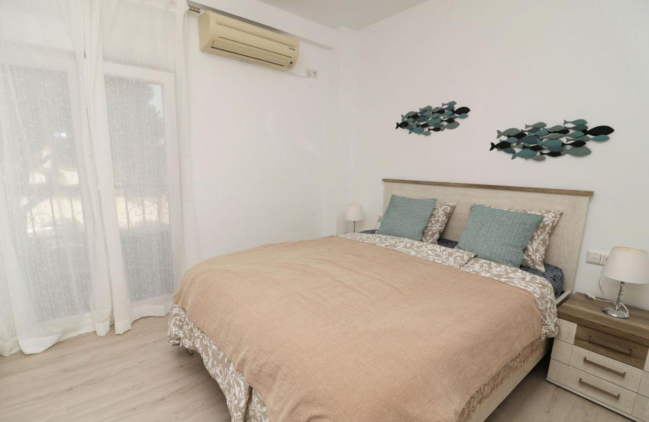 Family Apartment Walking Distance To The Sea And All Amenities Sitio de Calahonda エクステリア 写真