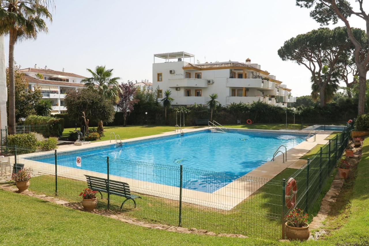 Family Apartment Walking Distance To The Sea And All Amenities Sitio de Calahonda エクステリア 写真