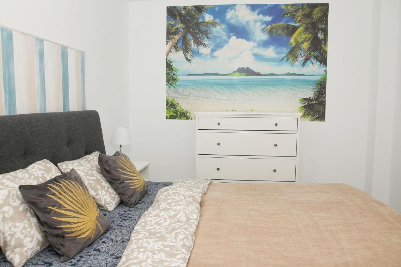 Family Apartment Walking Distance To The Sea And All Amenities Sitio de Calahonda エクステリア 写真